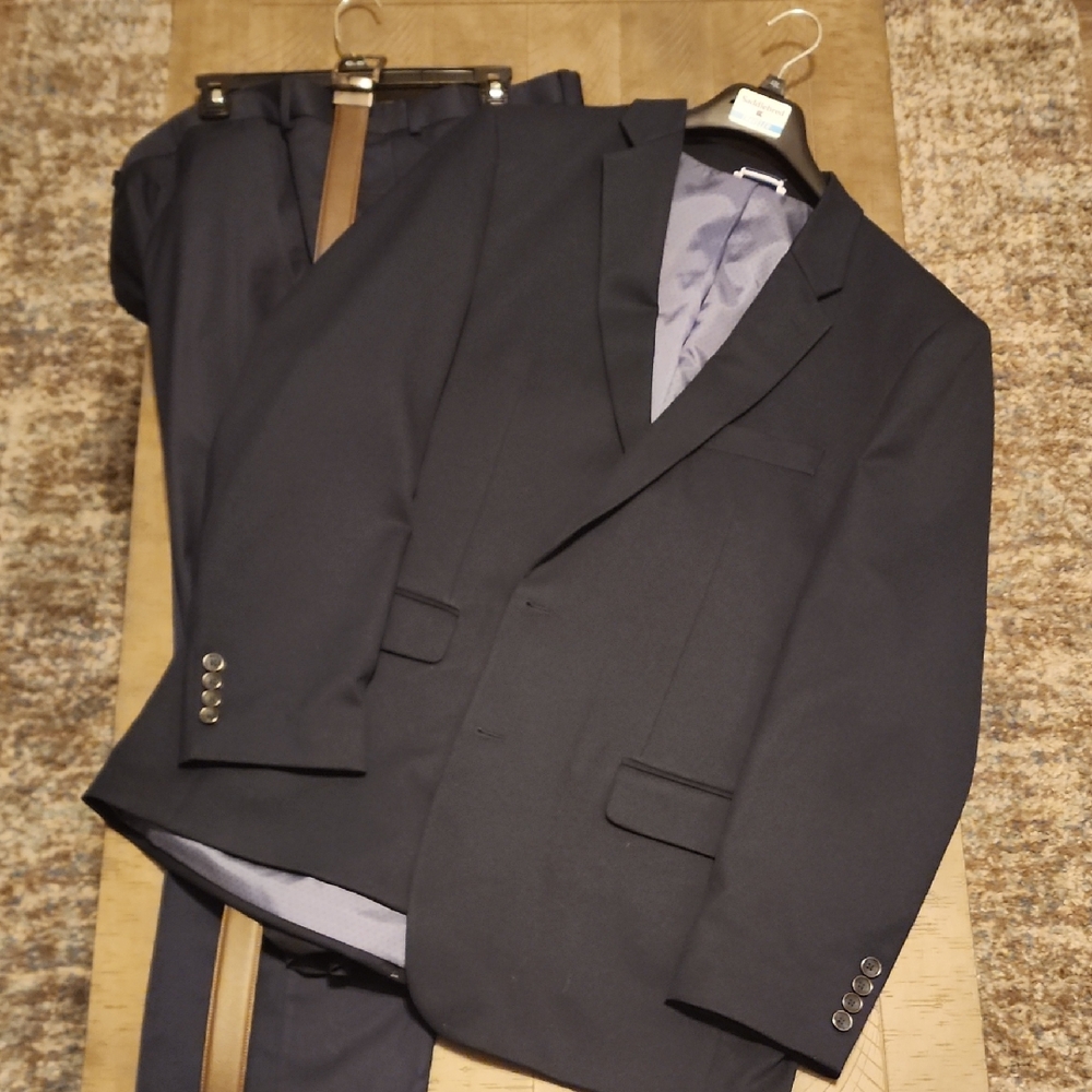 Saddlebred Dark Navy Suit Including Dress Pants And Belt